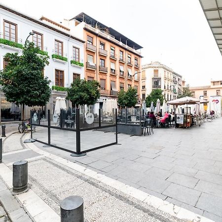 Piso Junto A Mercado De San Agustin Y Catedral En Granada Exterior photo