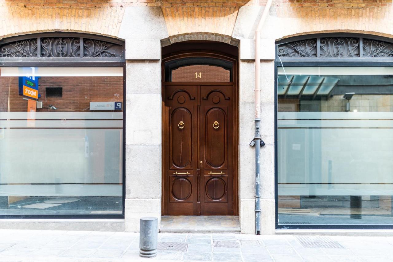 Piso Junto A Mercado De San Agustin Y Catedral En Granada Exterior photo